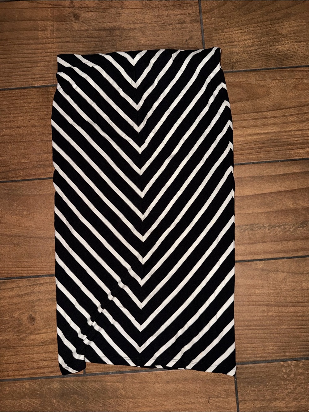 Black and White Stripe Pencil Skirt